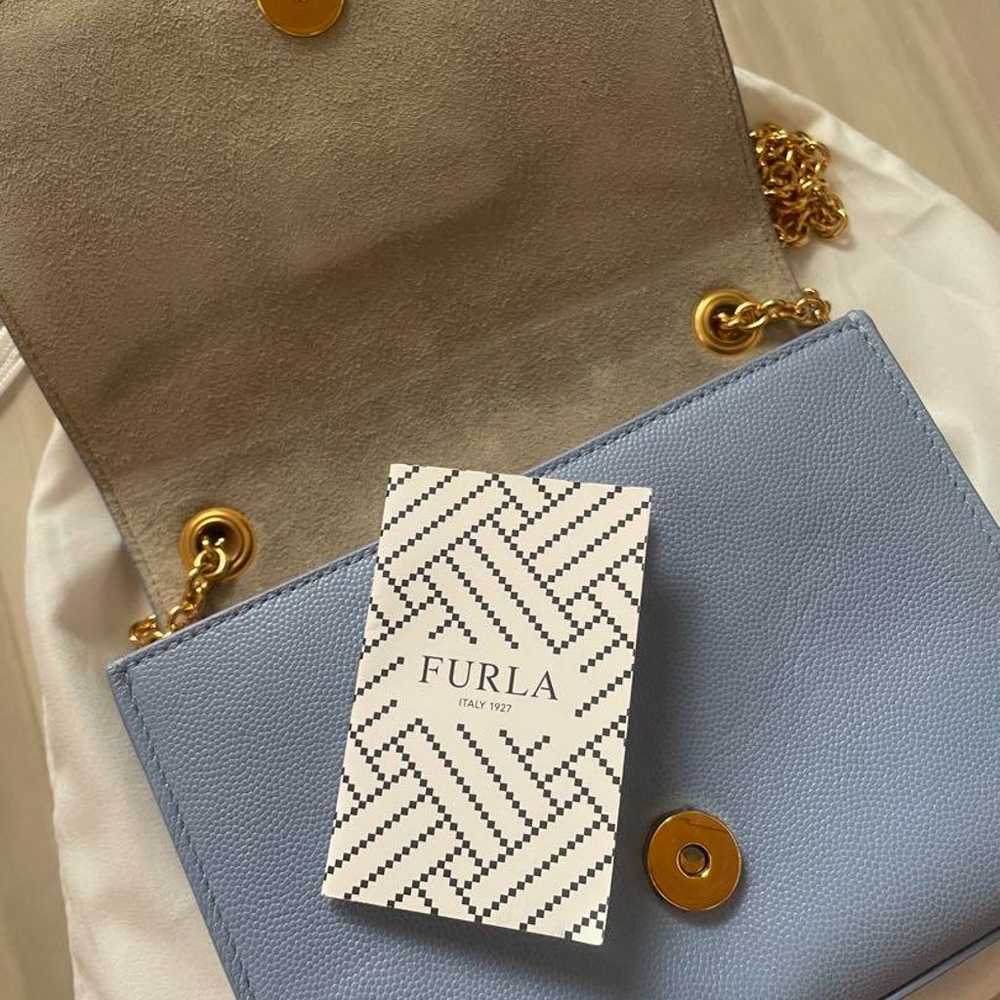 FURLA light blue leather shoulder bag with gold c… - image 6