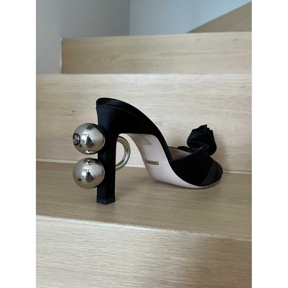 Gucci Silk heels - image 3