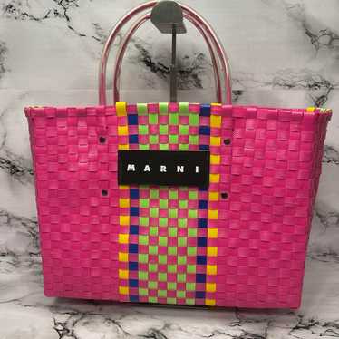 (Excellent condition) Very popular, Marni Market p