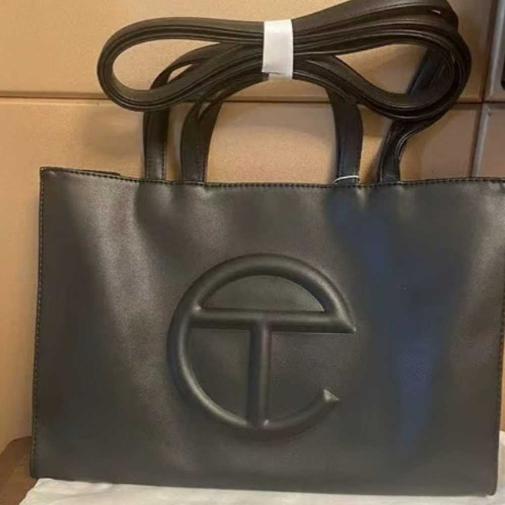 Ｔ.elfar Medium Shopping Bag - image 1