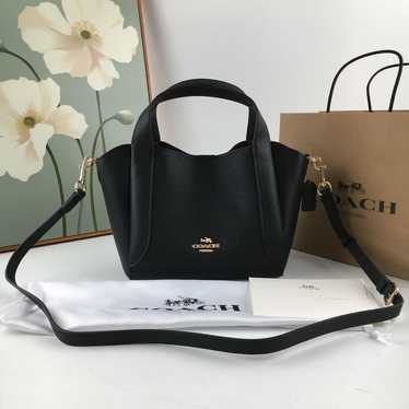 COACH Shoulder Bag Black Leather