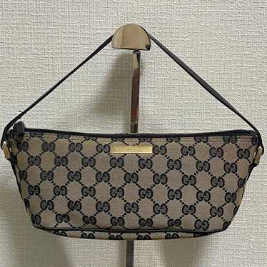 GUCCI GG Canvas Handbag Pouch Gucci GG Canvas Hand