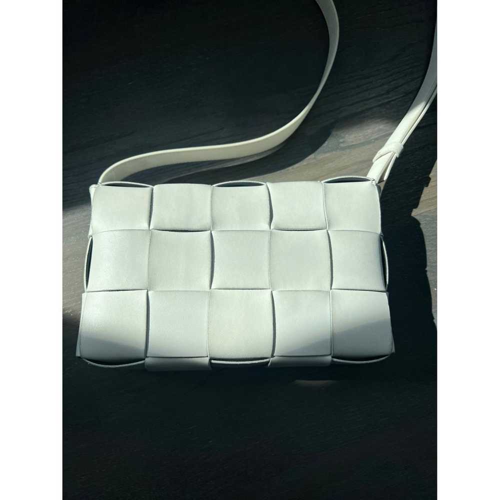 Bottega Veneta Cassette leather crossbody bag - image 10