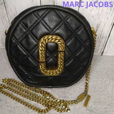 THE MARC JACOBS Black Quilted Circle Shoulder Bag