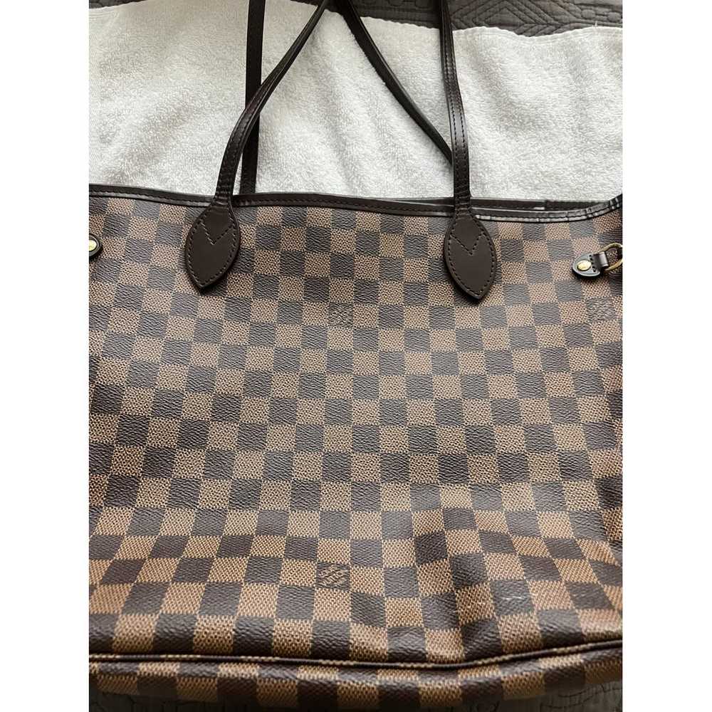 Louis Vuitton Neverfull leather tote - image 8