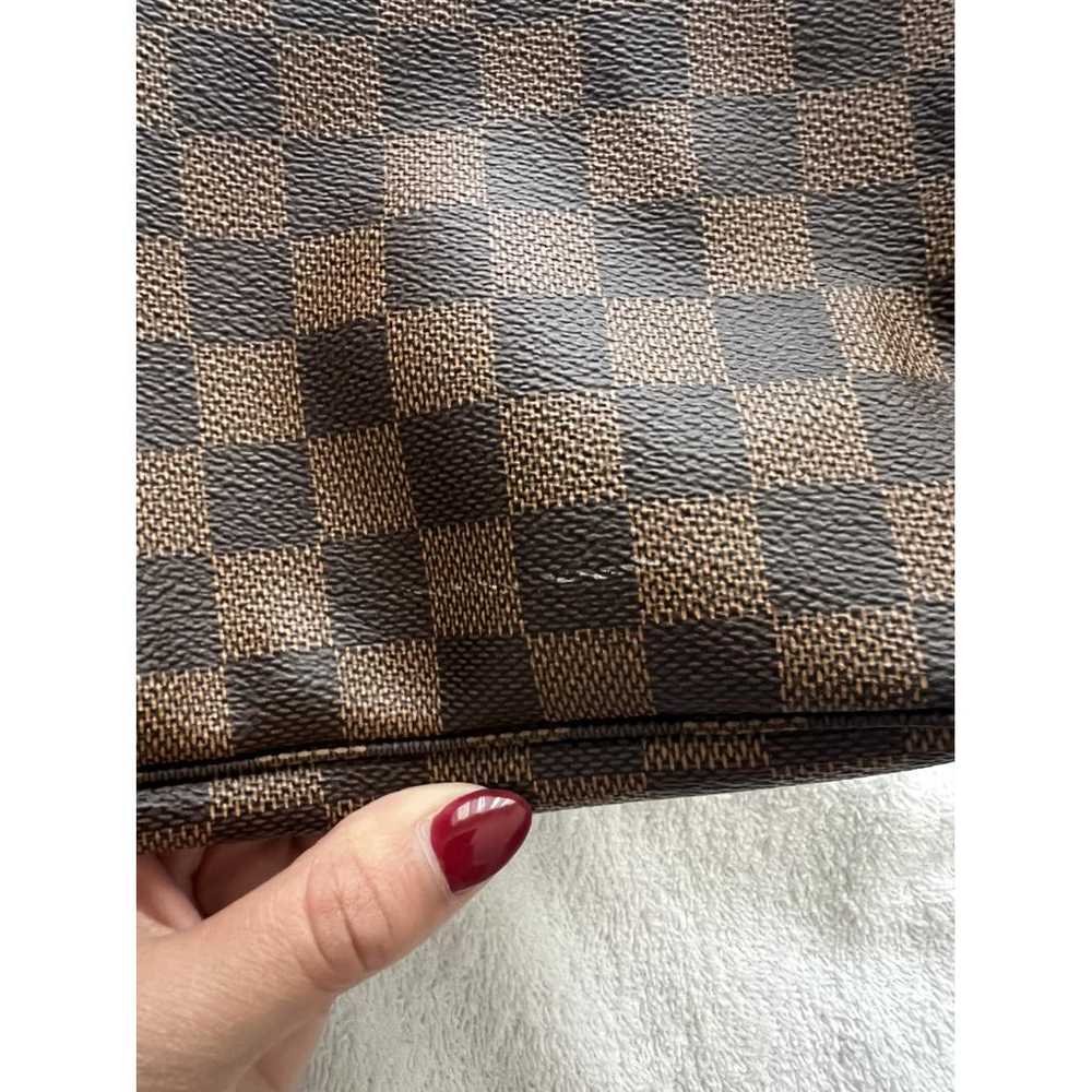 Louis Vuitton Neverfull leather tote - image 9