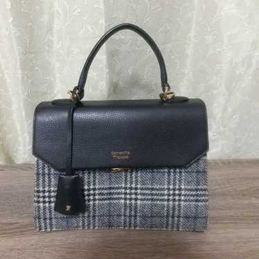 Samantha Thavasa bag in excellent condition.