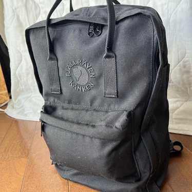 Fjallraven Re-Kanken (Black) | Backpack Black - image 1