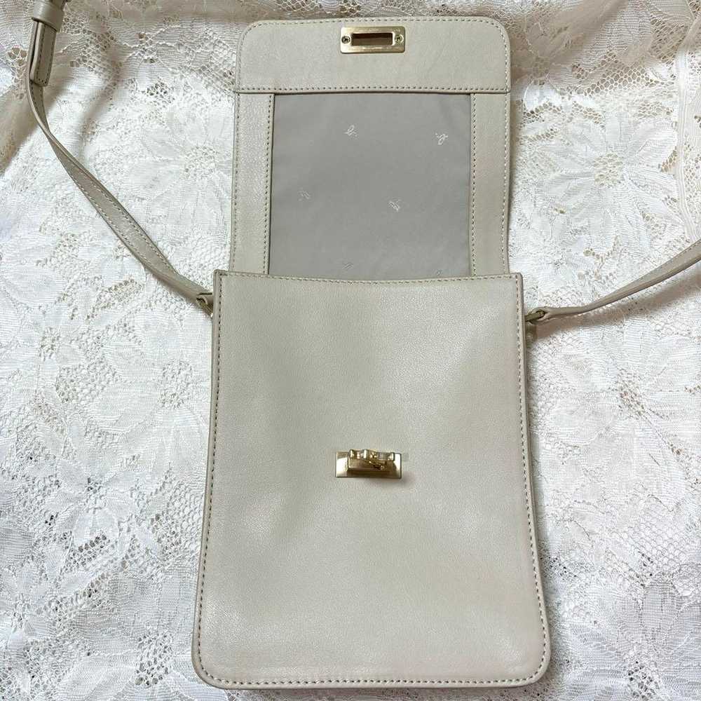 Agnes B Shoulder Bag Beige - image 6