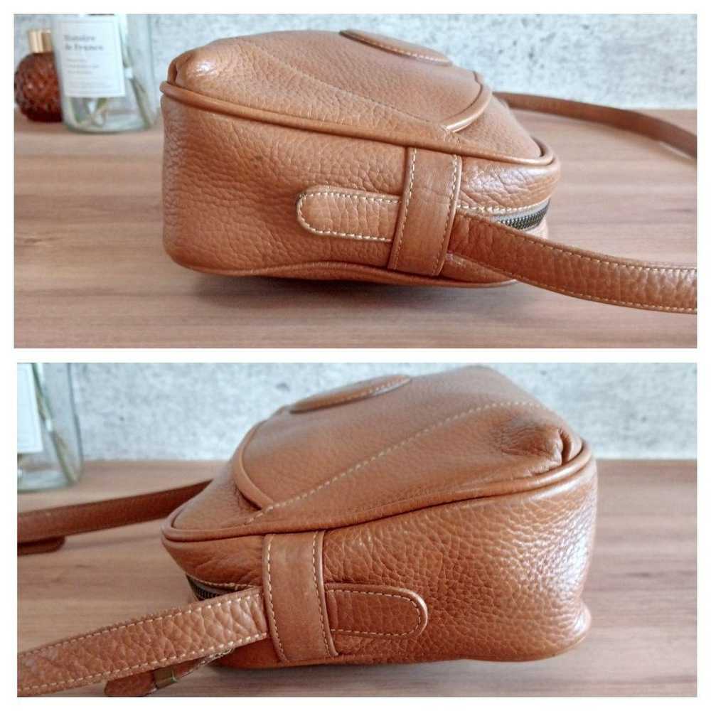 Vintage leather shoulder bag by Givenchy, a high-… - image 4