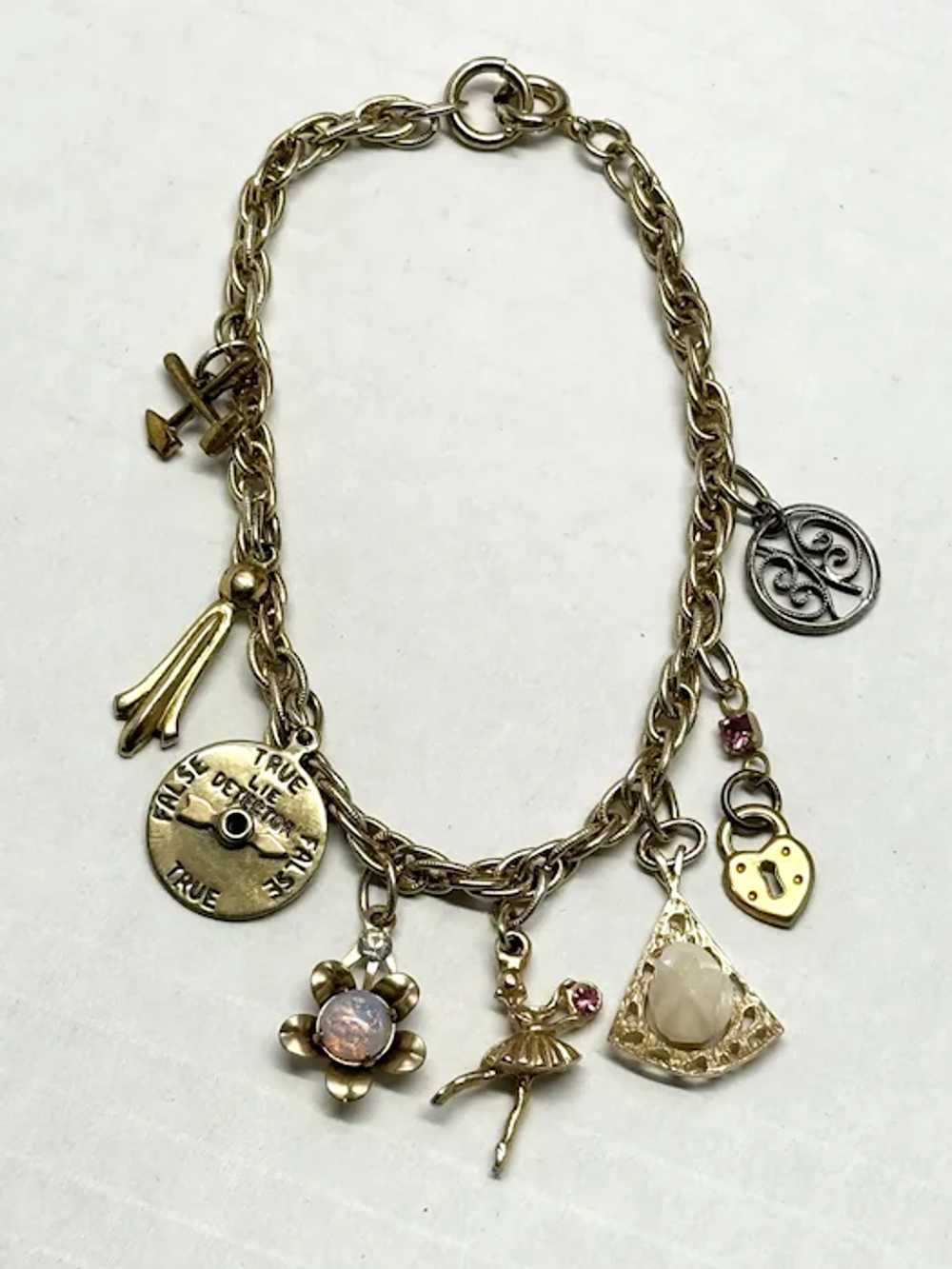 Vintage gold charm bracelet - image 5