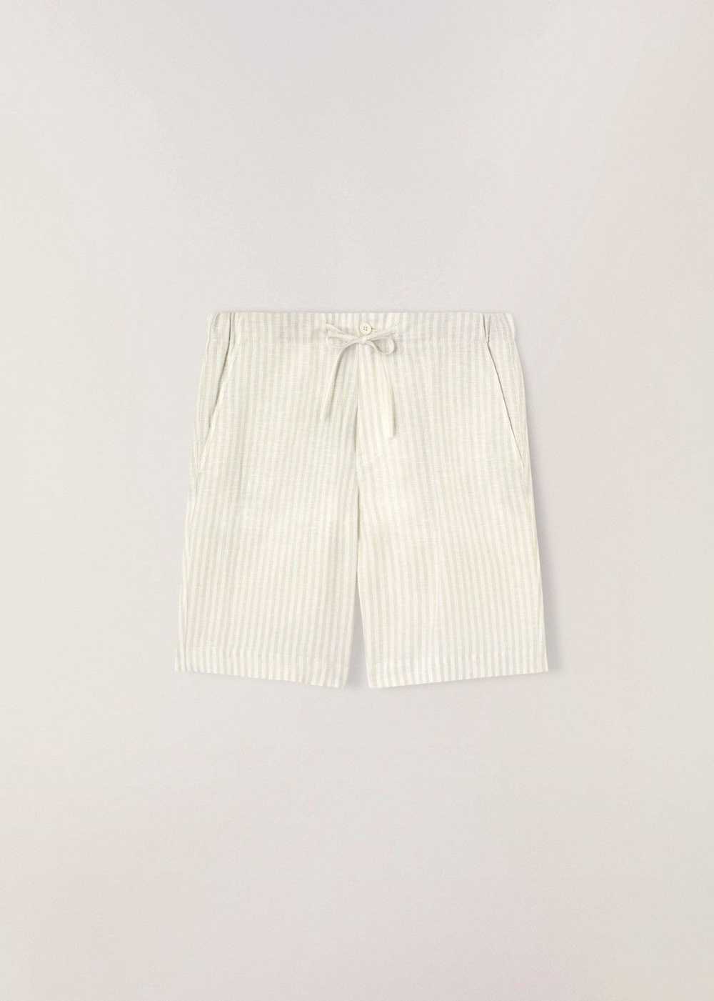 Loro Piana o1srvl11e1024 Flat Bermuda Shorts in W… - image 1