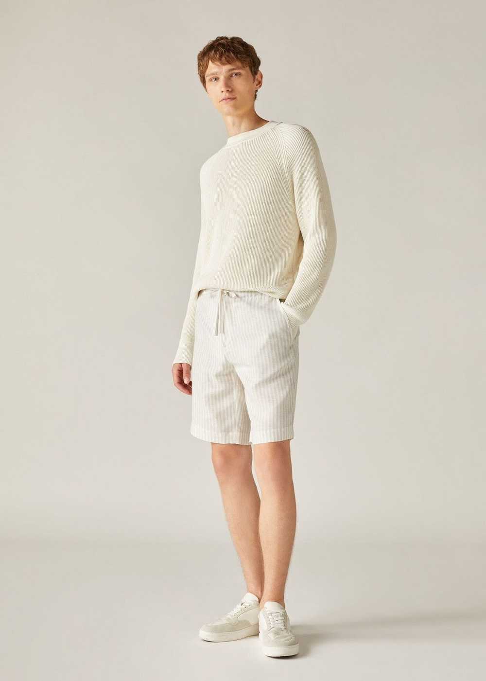 Loro Piana o1srvl11e1024 Flat Bermuda Shorts in W… - image 2