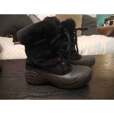 Columbia winter boots size 8