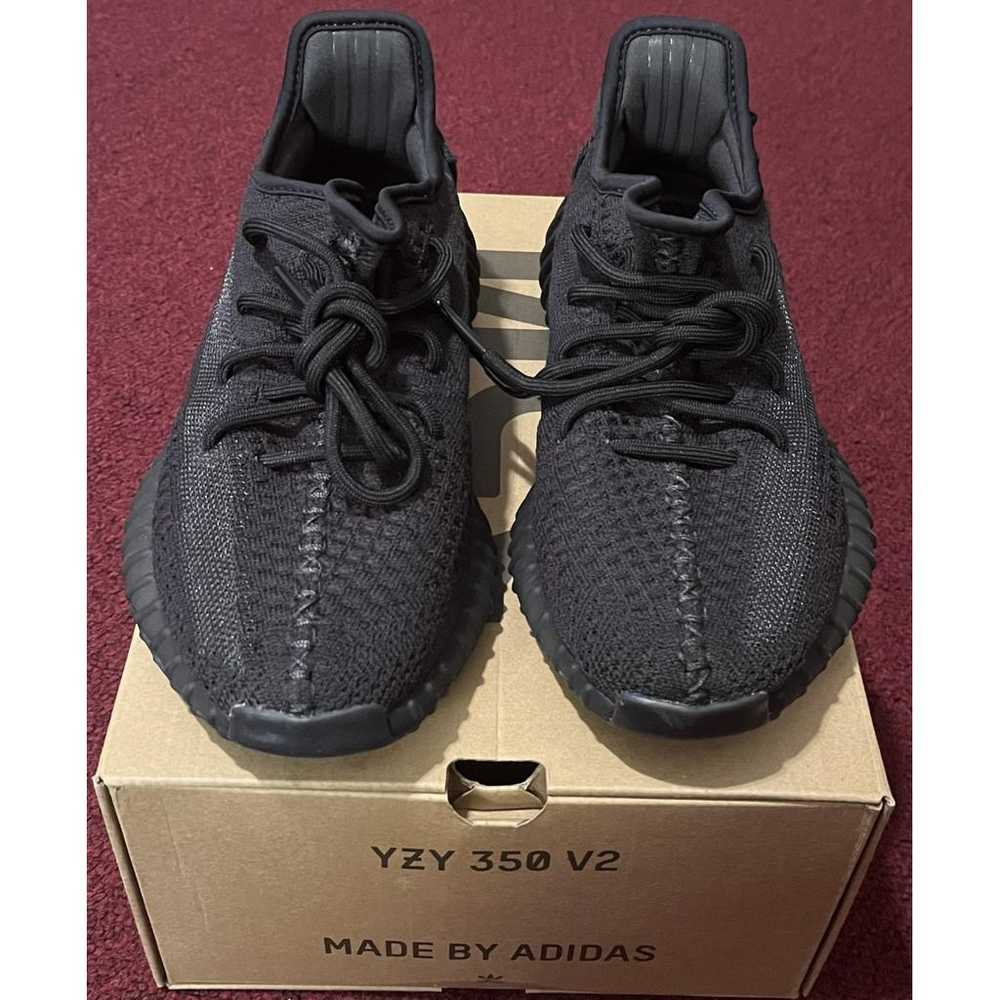 Yeezy x Adidas Boost 350 V2 lace ups - image 6