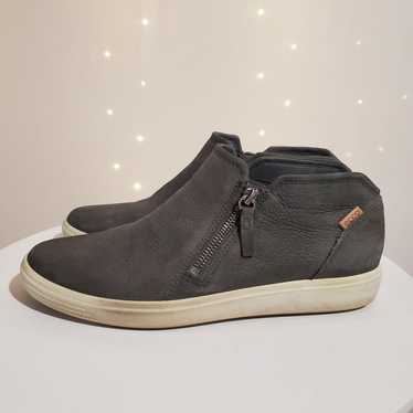 Ecco Soft 7 Blackpowder Nubuck Mid Ankle Side Zip 