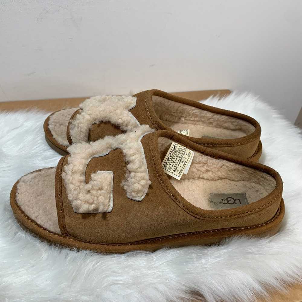 UGG Women's Chestnut Slide Size 6 - image 8