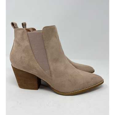 Beast Fashion James II Heeled Ankle Boot in Taupe