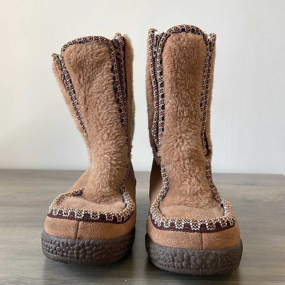 Vintage Yodelers brown suede & fleece wedge boots… - image 2