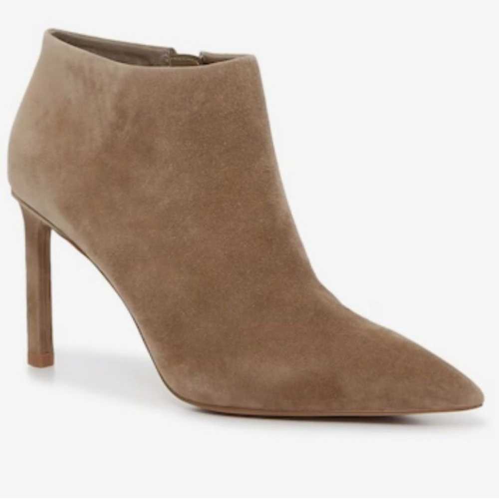 Vince Camuto Saston Bootie Taupe Suede Leather Po… - image 1