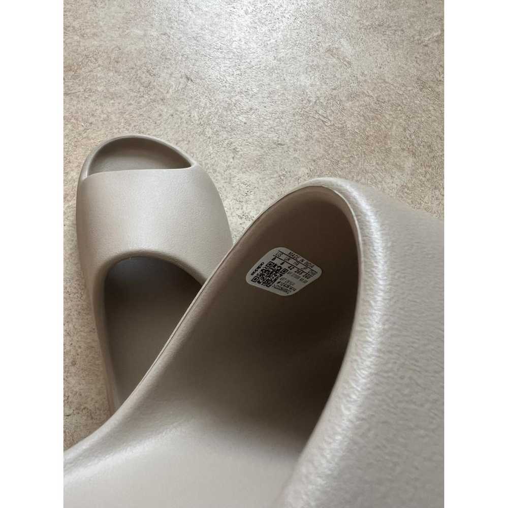 Yeezy x Adidas Slide sandals - image 5