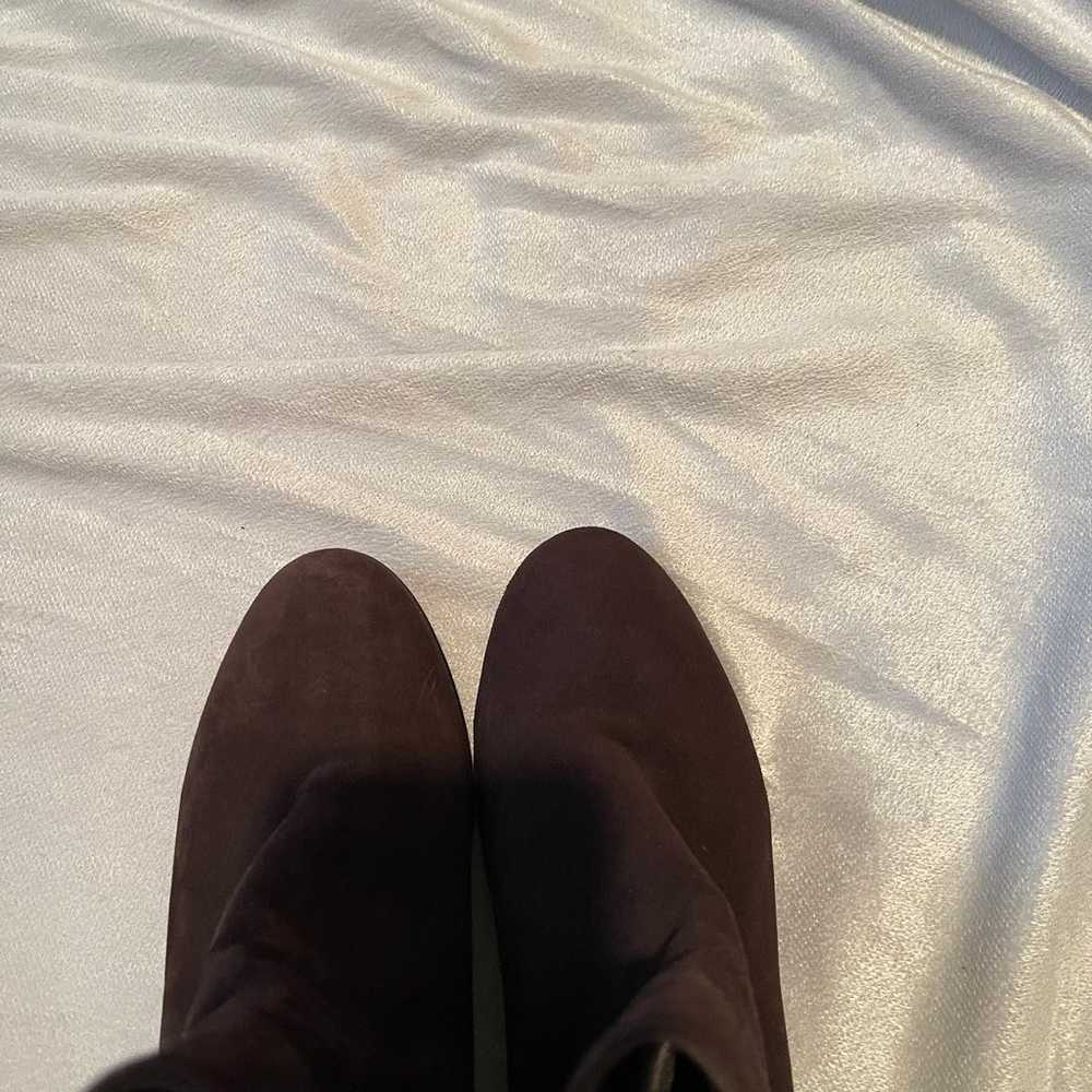 Gorgeous Aquatalia chocolate suede and leather hi… - image 2