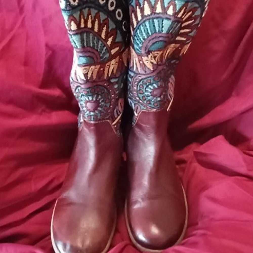 NWOB Socofy Handmade Bohemian Knee High Boots - image 1