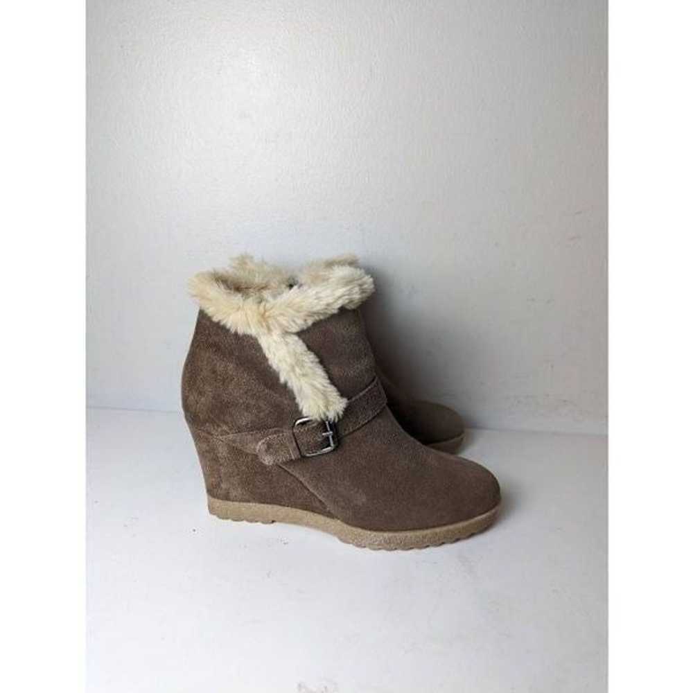 NWOB AQUATALIA Carlotta Faux Fur Wedge Bootie Siz… - image 2