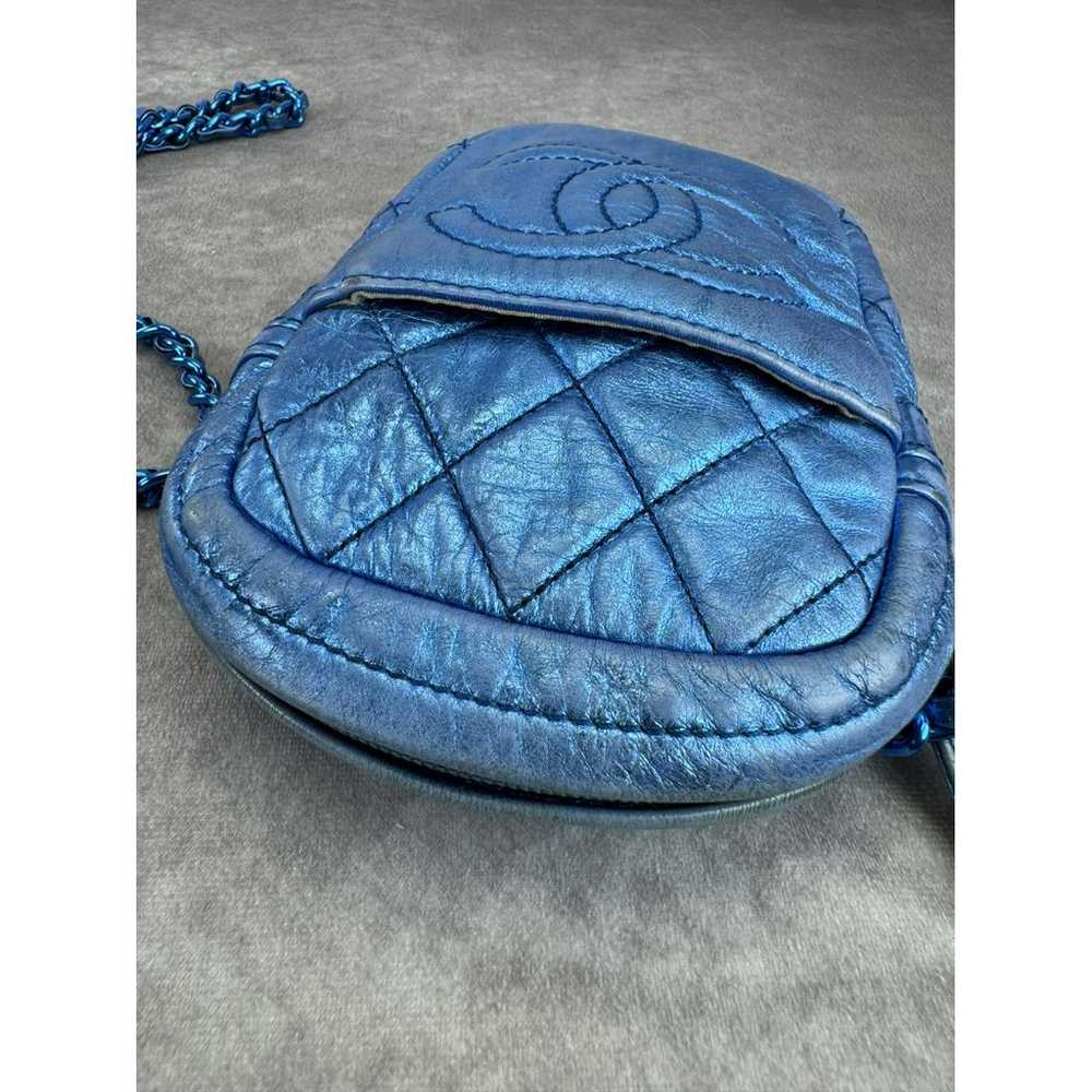 Chanel Leather crossbody bag - image 5