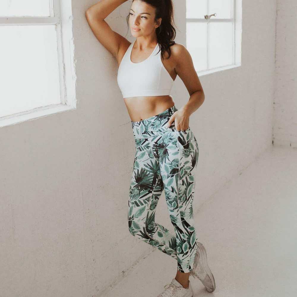 Senita Athletics Ava Capris - Palm Green - image 2