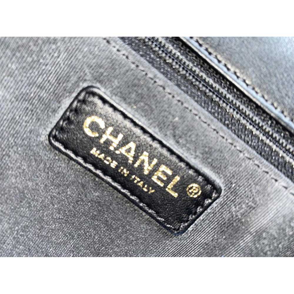 Chanel Timeless/Classique leather crossbody bag - image 9