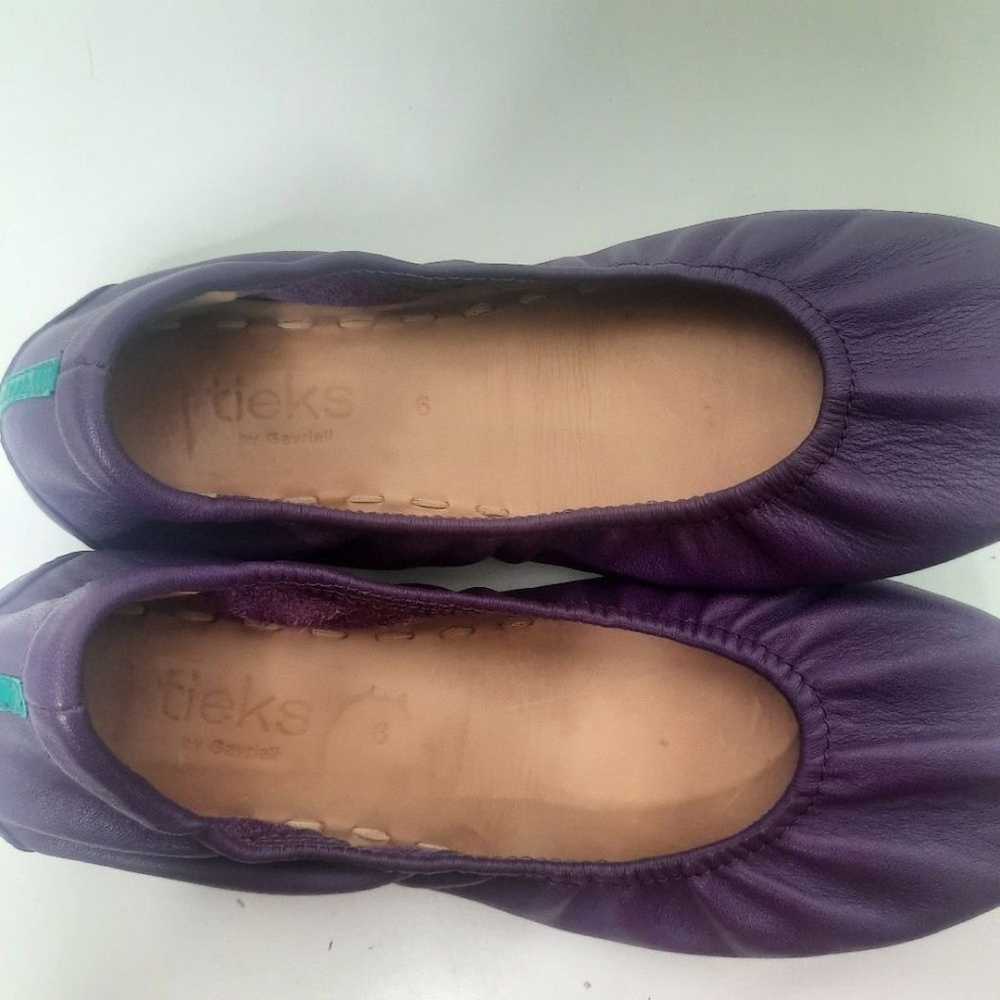 Tieks Lilac Ballet Flats Leather Size 6 - image 6