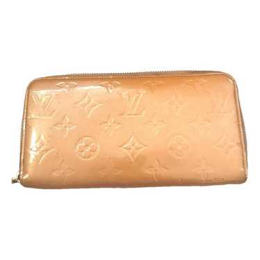 Louis Vuitton Zippy patent leather wallet