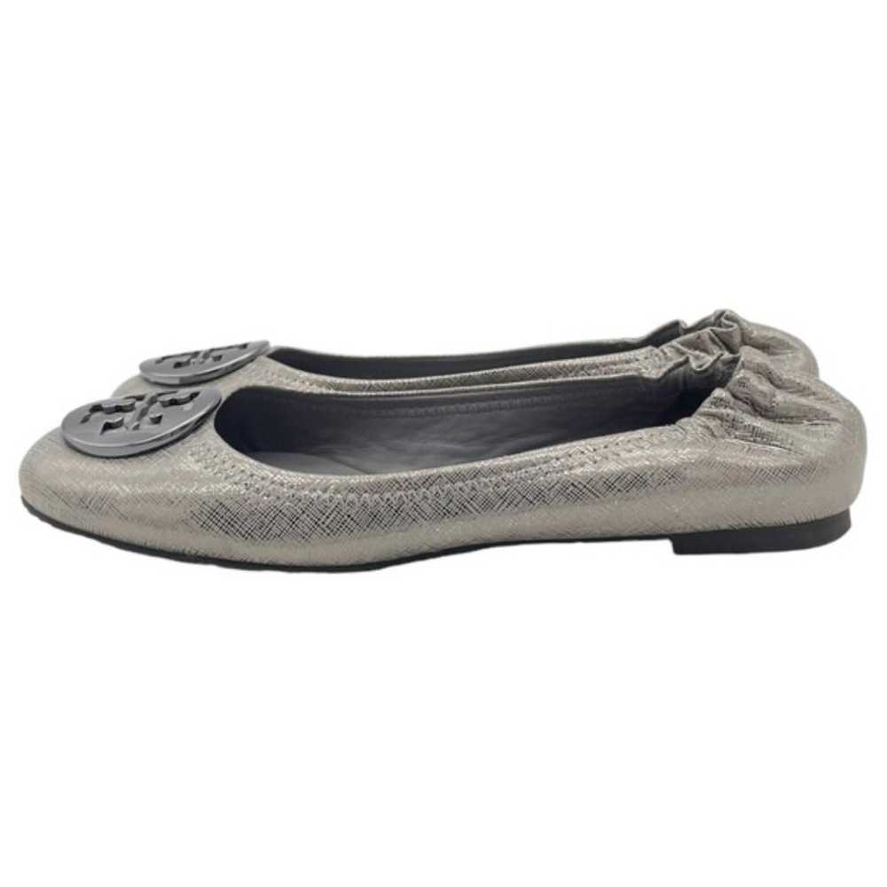 Tory Burch Reva Flat Silver Pewter Leather Large … - image 4