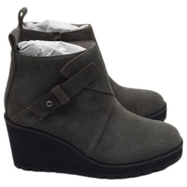 Eileen Fisher Boots