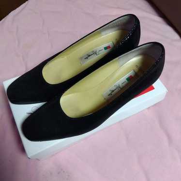 Ginza Kanematsu pumps. - image 1