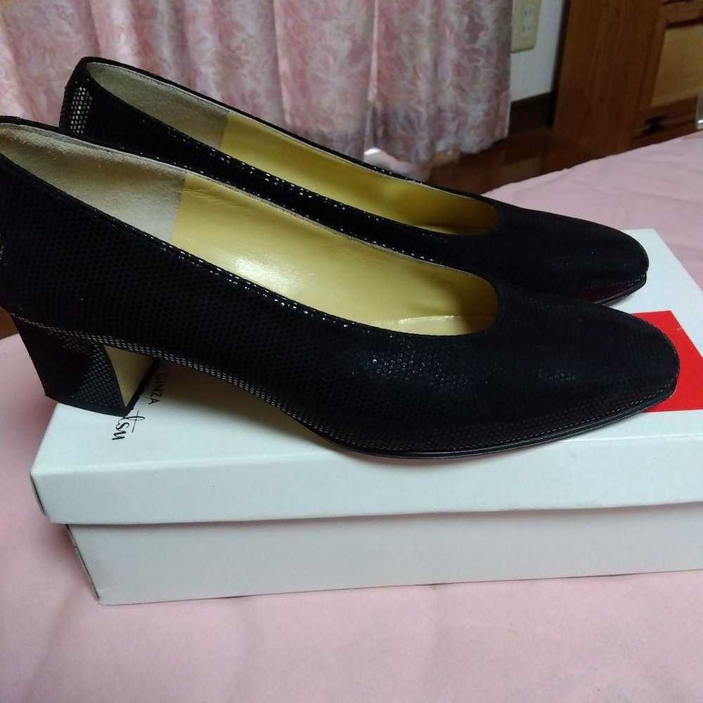 Ginza Kanematsu pumps. - image 2