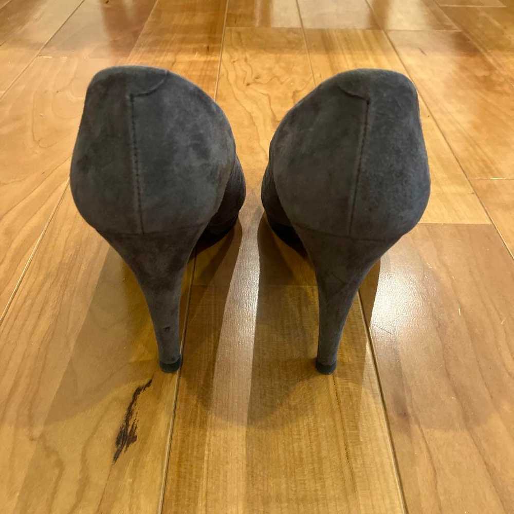 Brand new suede pumps DIANA Diana charcoal gray b… - image 3