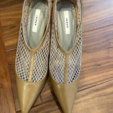 Brand new AMERI mesh pumps, size M. - image 1