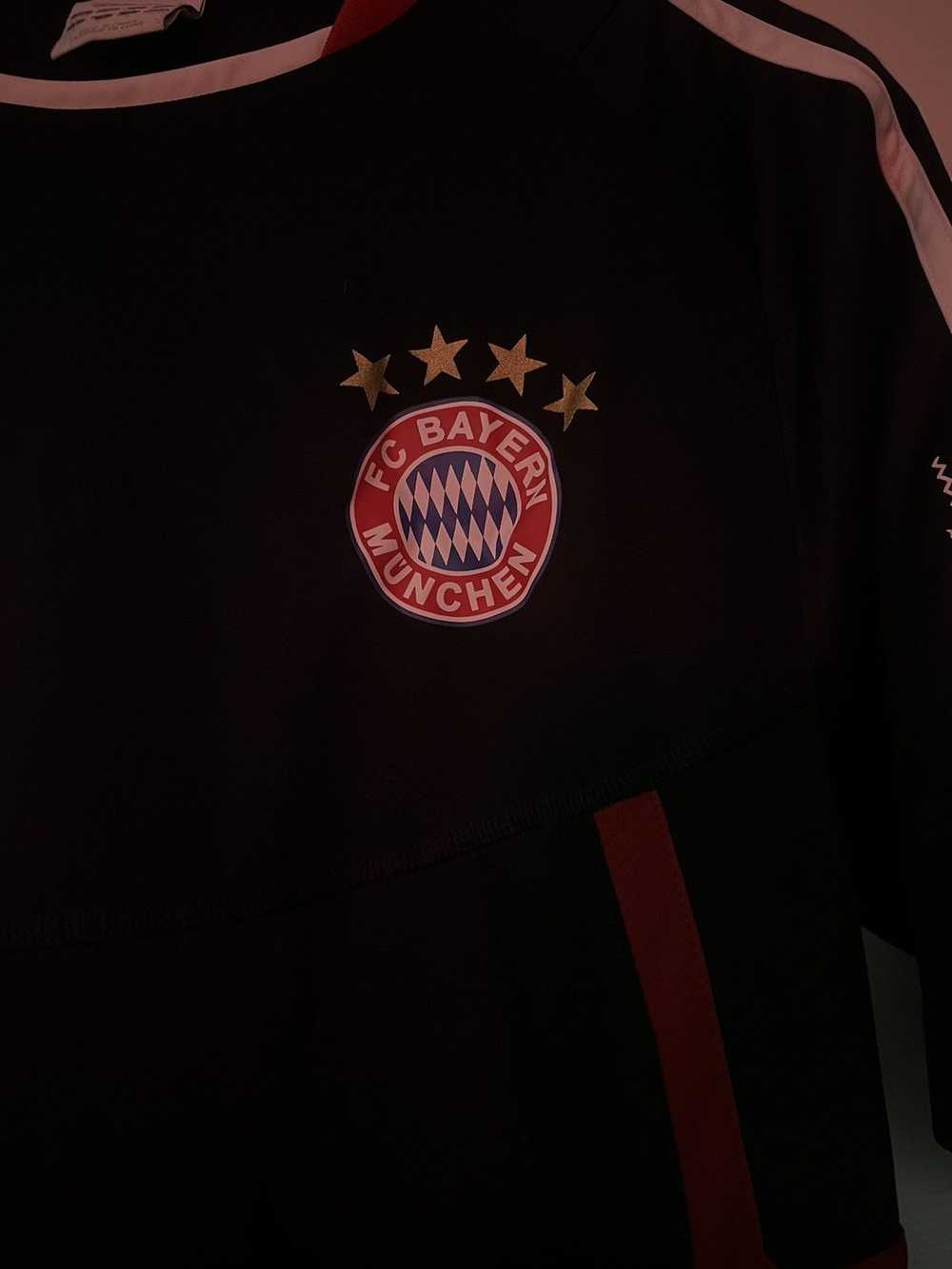 Adidas × Soccer Jersey × Vintage Bayern Munich Tr… - image 6