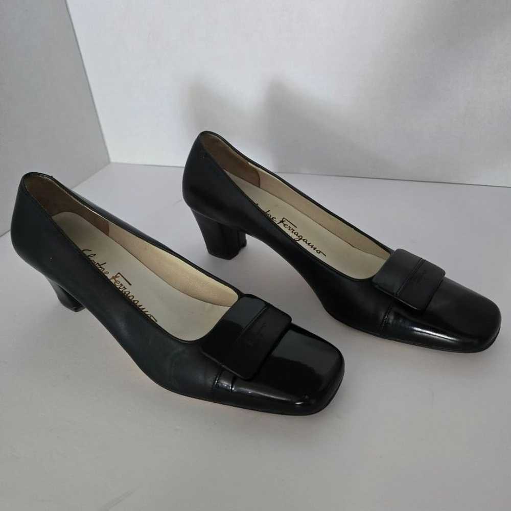 Salvatore Ferragamo Black Leather Pumps Size  7.5 - image 5