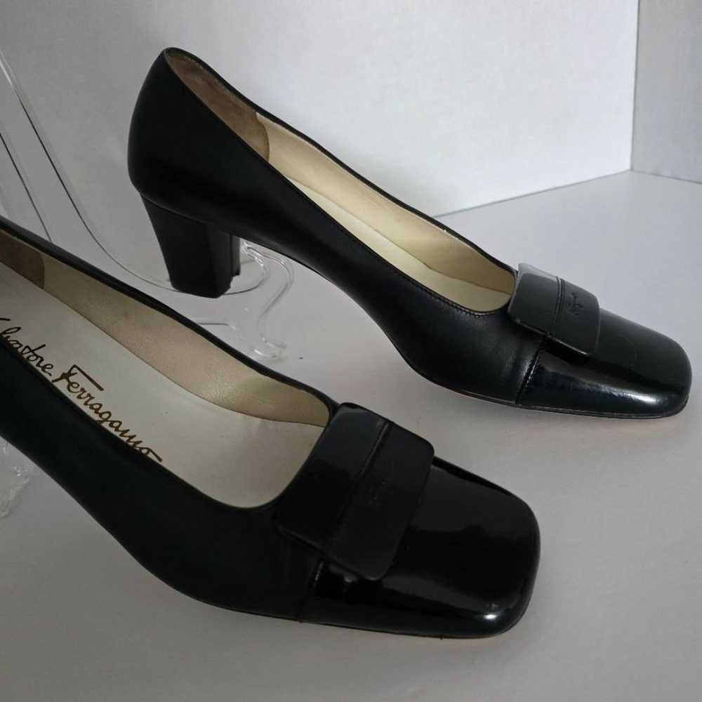 Salvatore Ferragamo Black Leather Pumps Size  7.5 - image 7