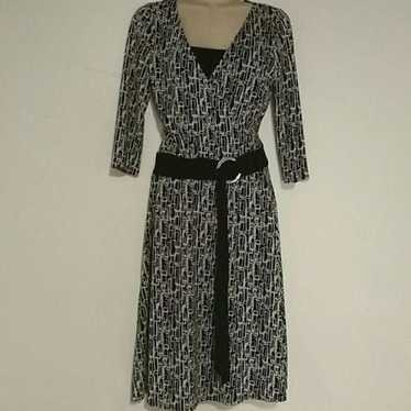 Woman's Maurices black and white dress size S