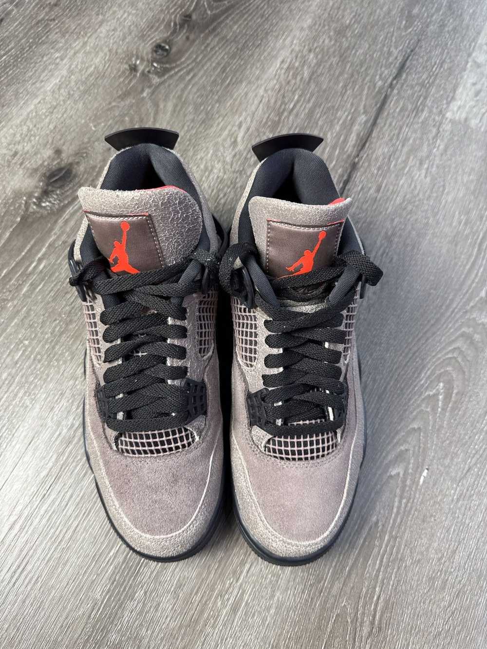 Jordan Brand Air Jordan 4 “Taupe Haze” **Pre-Owne… - image 3