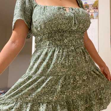 Floral Print Short Sleeve Knee-Length Dress Green… - image 1