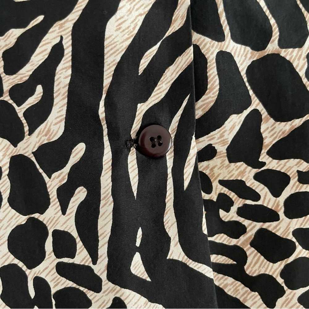 The Avenue Vintage 100% Silk Animal Print Button … - image 6