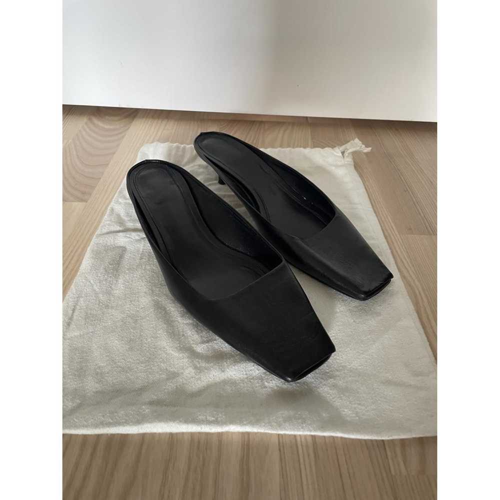 Totême Leather mules & clogs - image 3