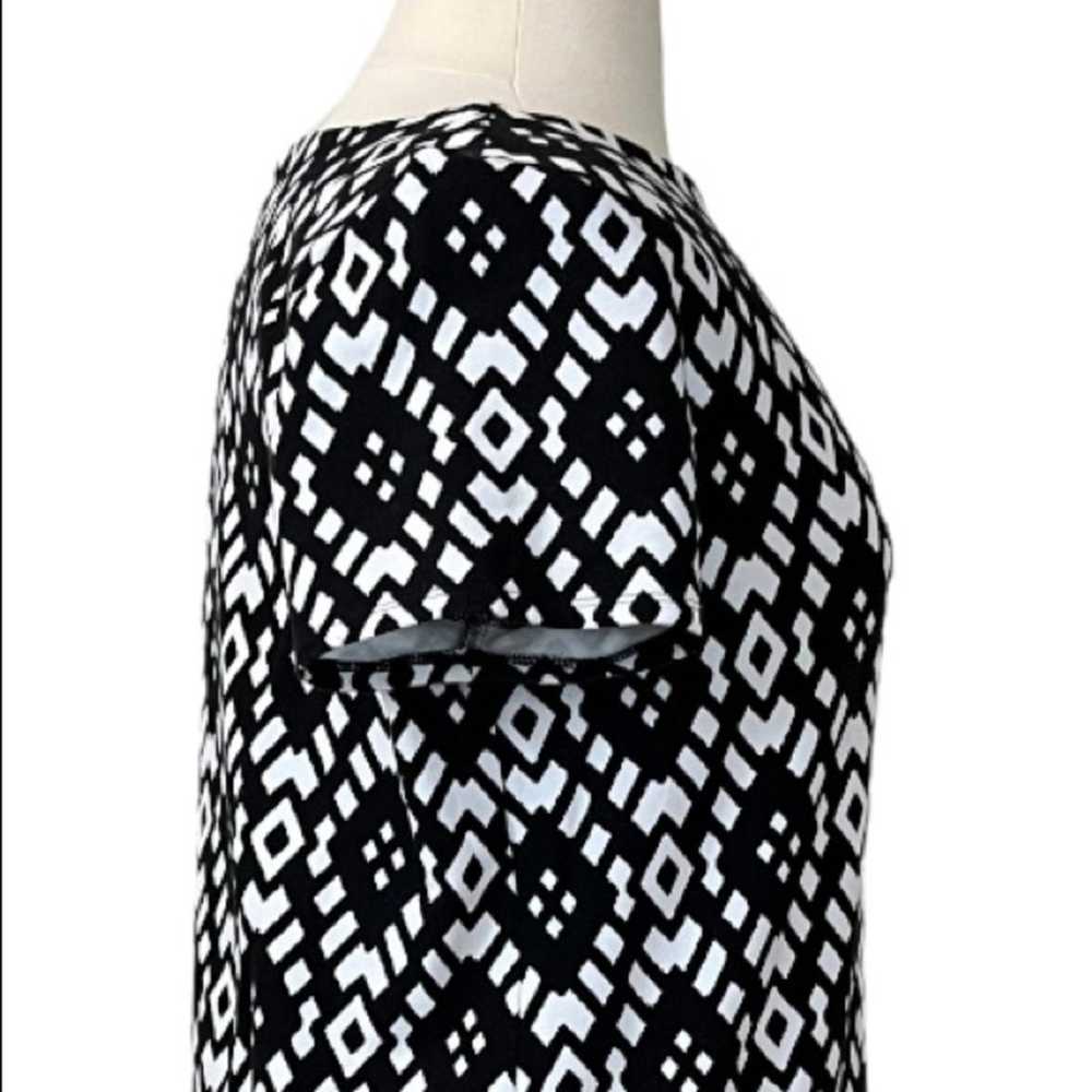 Susan Graver Shift Dress Black White Geometric Pr… - image 7