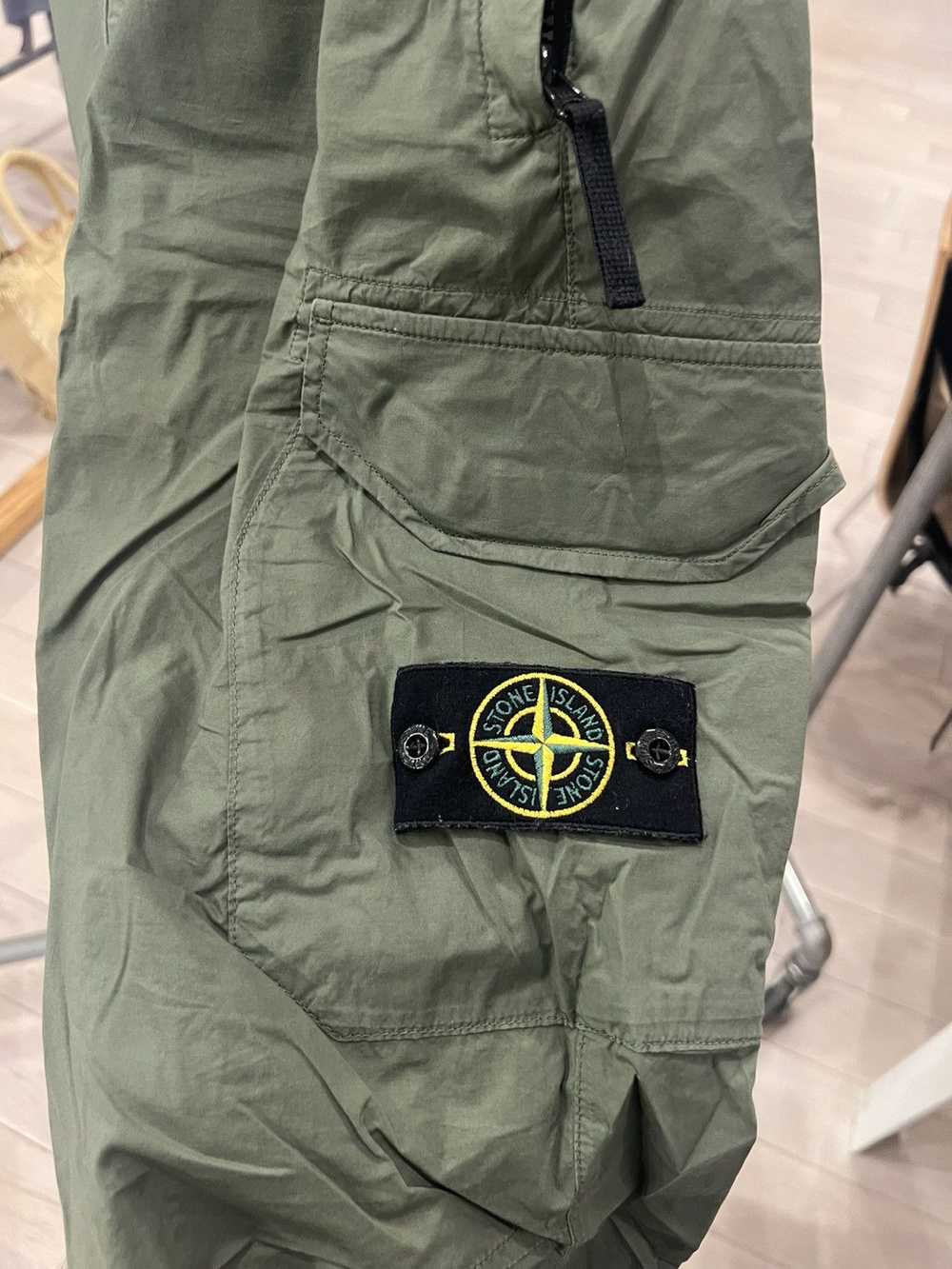 Stone Island Stone Island Green Cargo Joggers Siz… - image 3