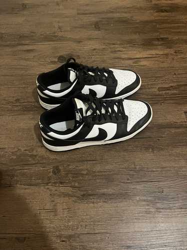 Nike Panda Dunks